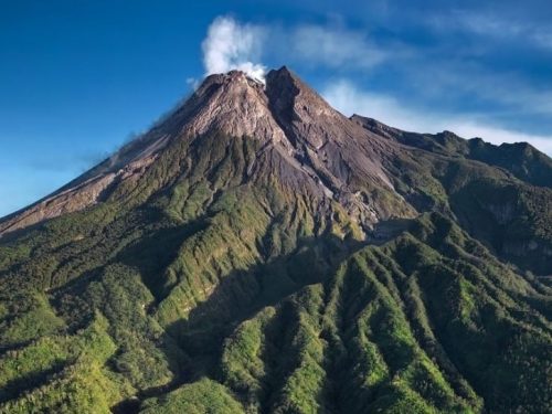 91008-wisata-di-lereng-merapi